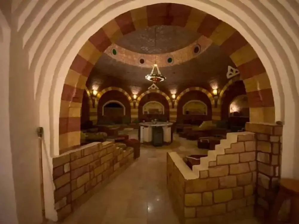 Аль-Бавити: International Hot Spring Hotel
