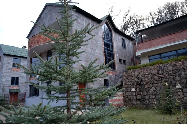 Цахкадзор: Villadzor Apart Hotel