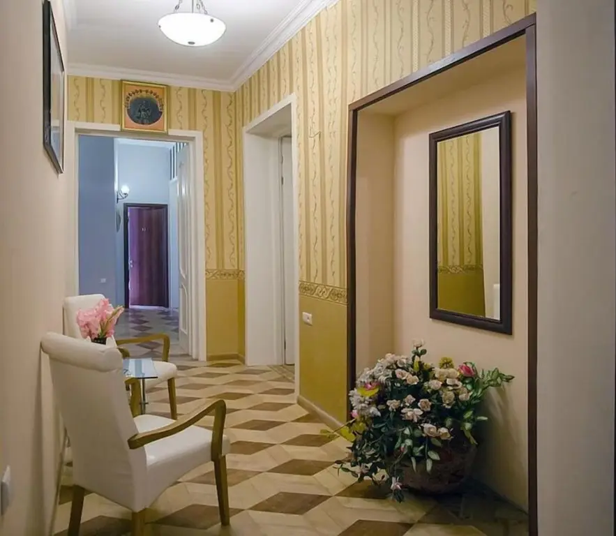 Тбилиси: TiflisLux Boutique Hostel