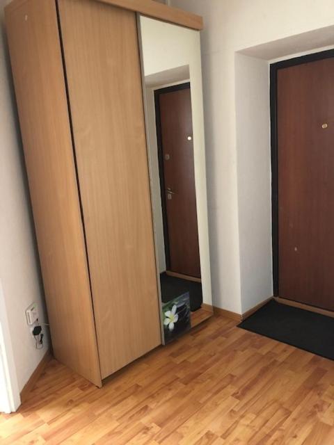 Екатеринбург: Апартаменты Визит на Кузнецова