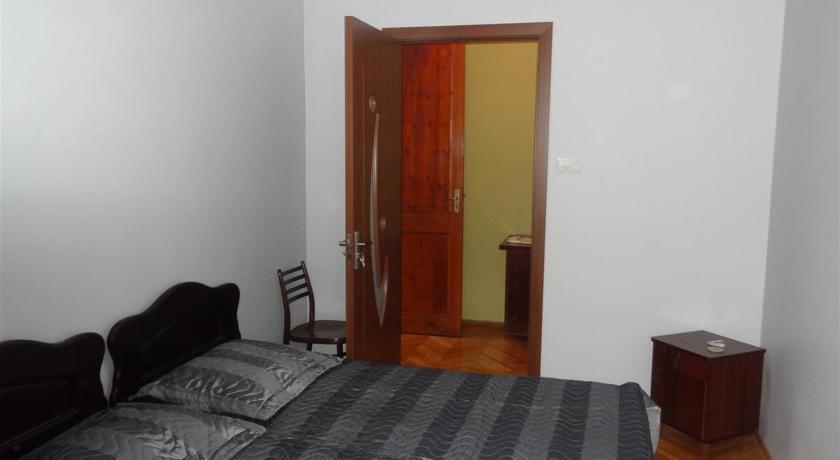 Батуми: Guest House TeNi