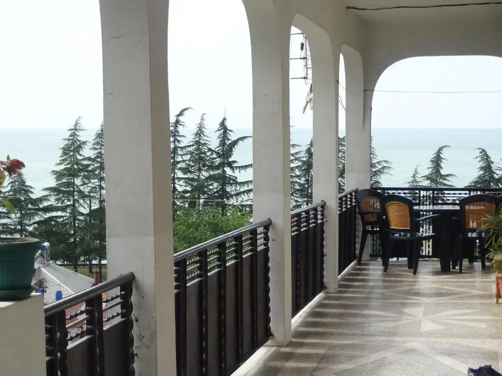 Батуми: Guest House TeNi