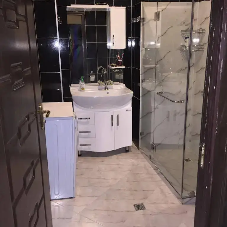 Тбилиси: Apartment on Aurutin Saiatnova