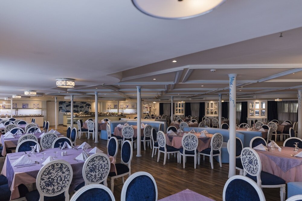 Луксор: SUNRISE Semiramis I Cruise