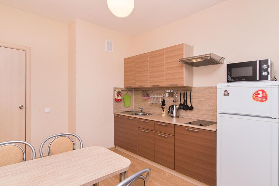 Екатеринбург: Apartaments ALEXANDRIA on Tokarey 26