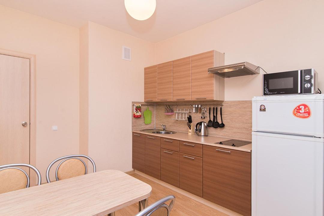 Екатеринбург: Apartaments ALEXANDRIA on Tokarey 26