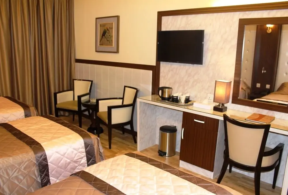 Дубай: Al Khaleej Hotel