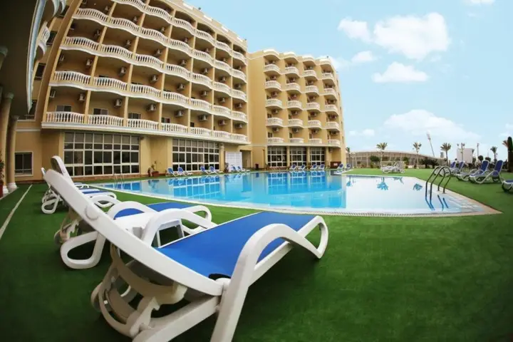 Борг-эль-Араб: Tolip Family Club Borg El Arab