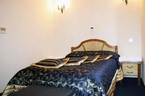 Мир: Mirskiy Castle