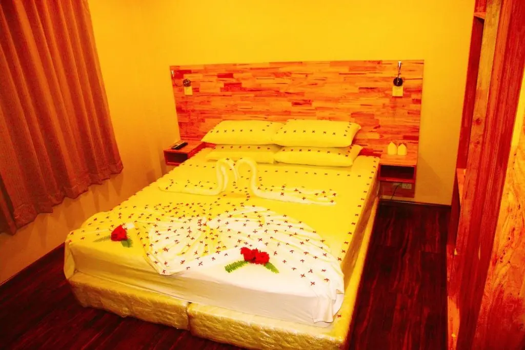 Южный Мале Атол: Maafushi Village