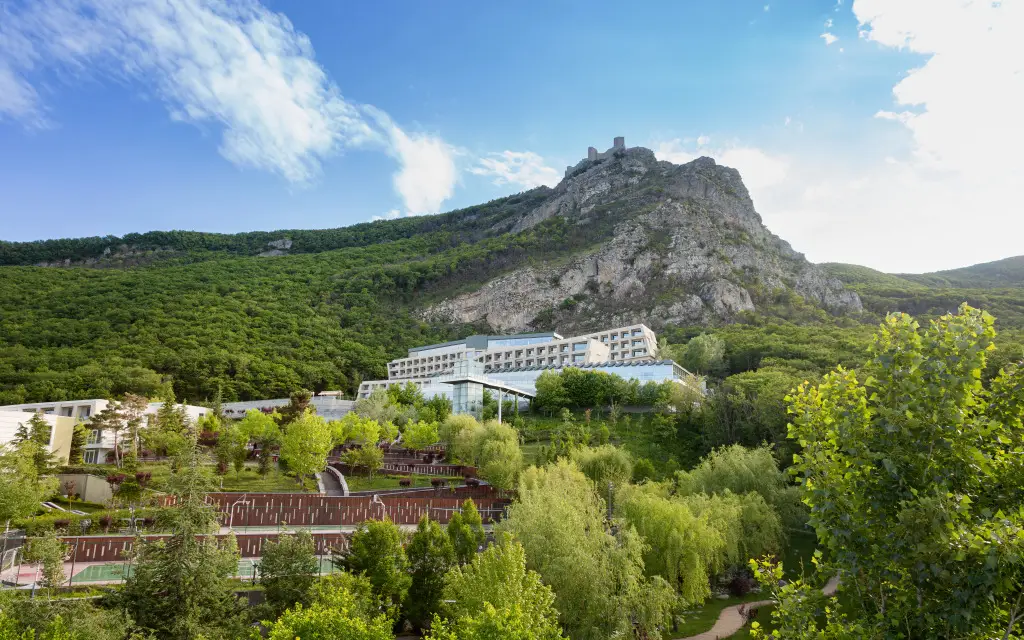 Галаалты: Qalaalti Hotel & Sanatorium