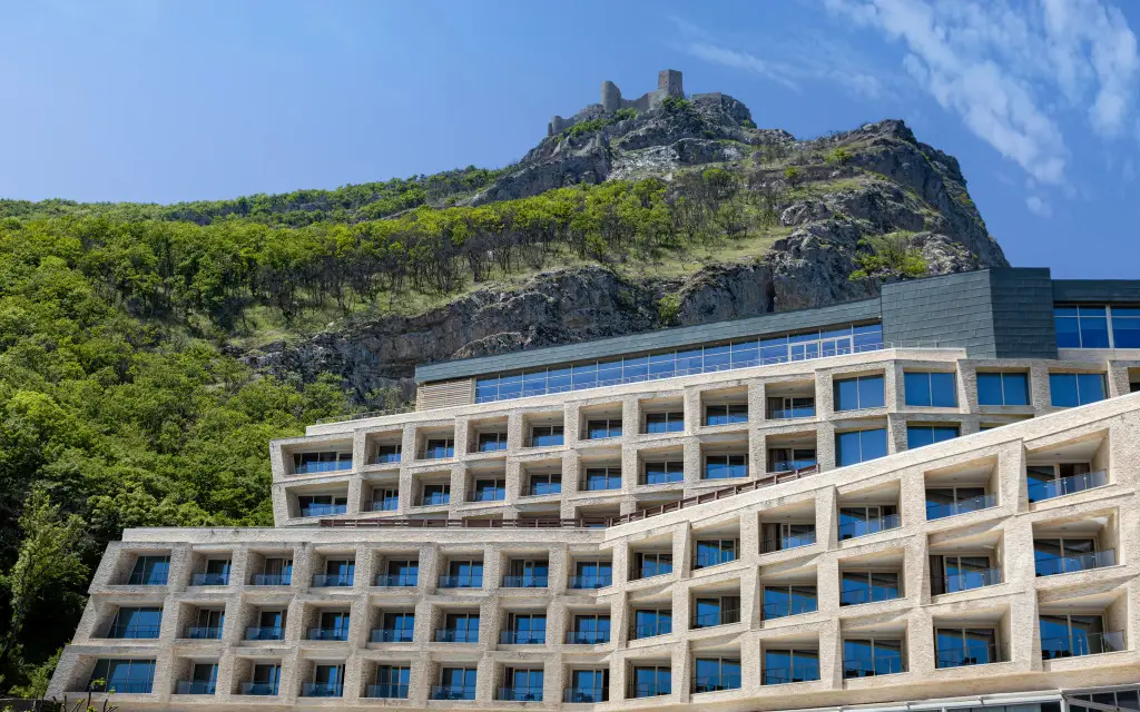 Qalaalti Hotel & Sanatorium — фото 1
