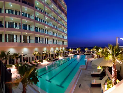 Отель Staybridge Suites Abu Dhabi Yas Island by IHG — фото 1