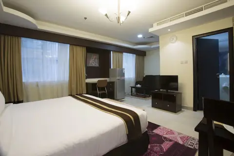 Travellers Hotel Apartment — фото 1