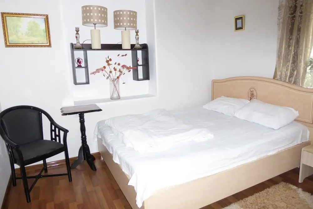 Кутаиси: Kutaisi Hotel California