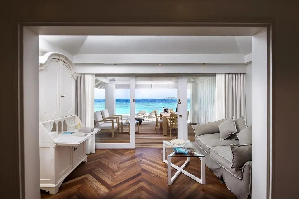 Атолл Алиф-Дхаалу: Diamonds Thudufushi Maldives Resort & Spa