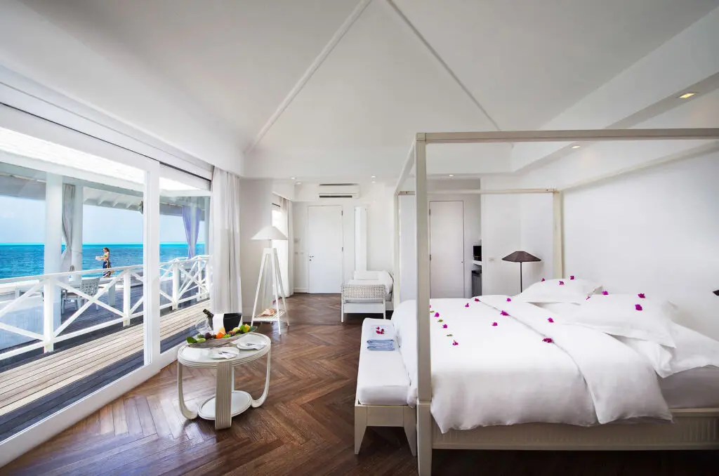 Атолл Алиф-Дхаалу: Diamonds Thudufushi Maldives Resort & Spa