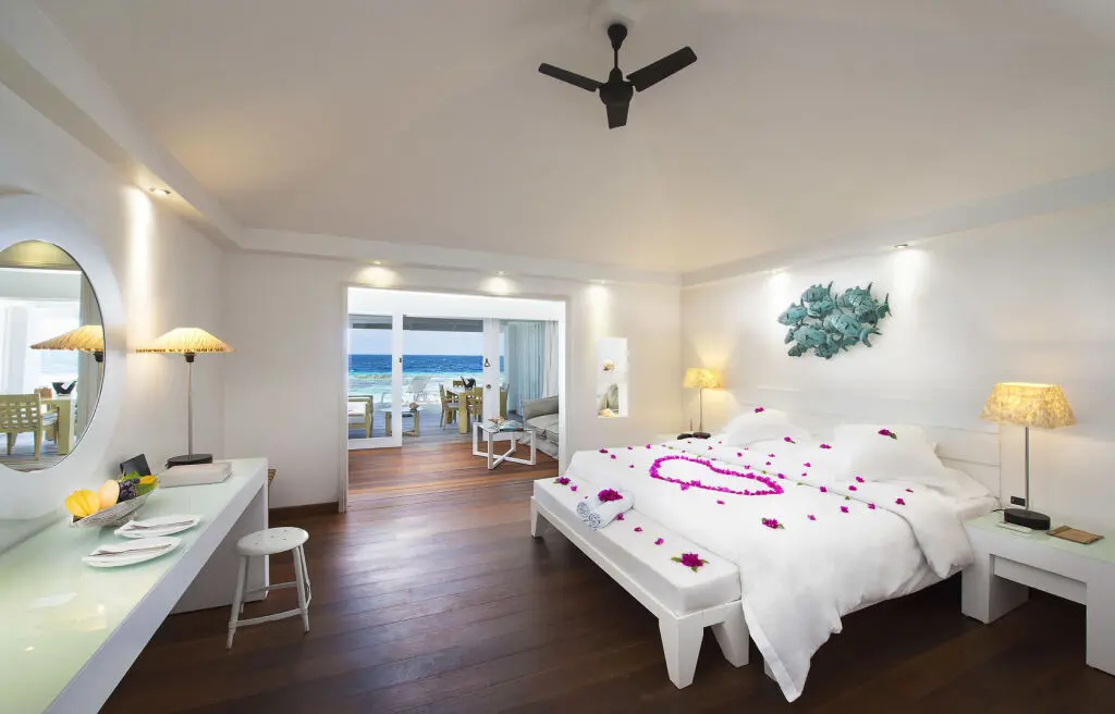 Атолл Алиф-Дхаалу: Diamonds Thudufushi Maldives Resort & Spa