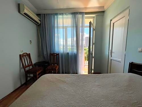 Батуми: Oto Hotel