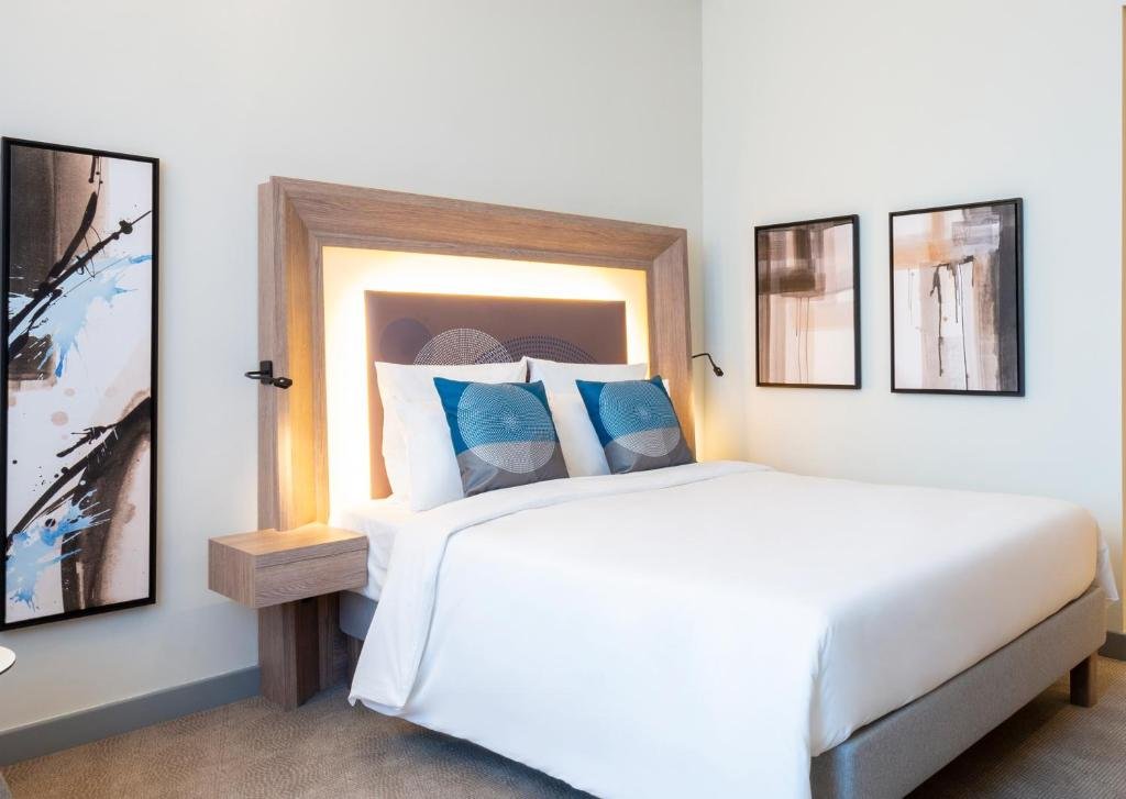 Дубай: Novotel Bur Dubai