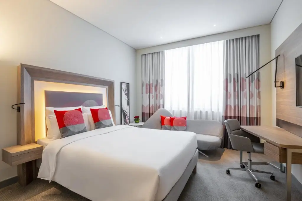 Дубай: Novotel Bur Dubai