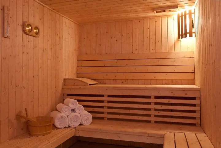 Дубай: Noon Hotel Apartments
