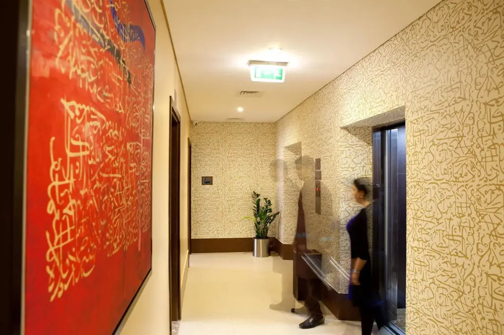 Дубай: Noon Hotel Apartments