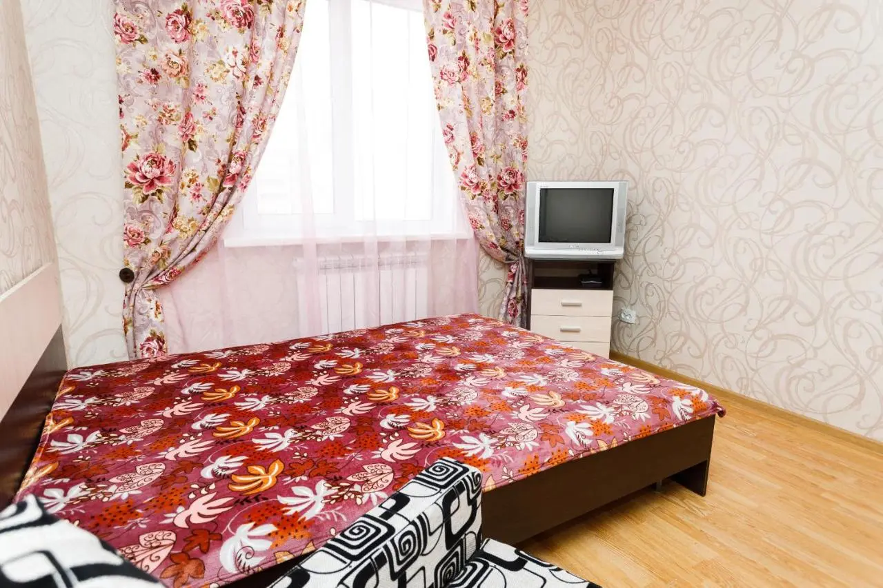Екатеринбург: Квартира в центре на Хохрякова 100
