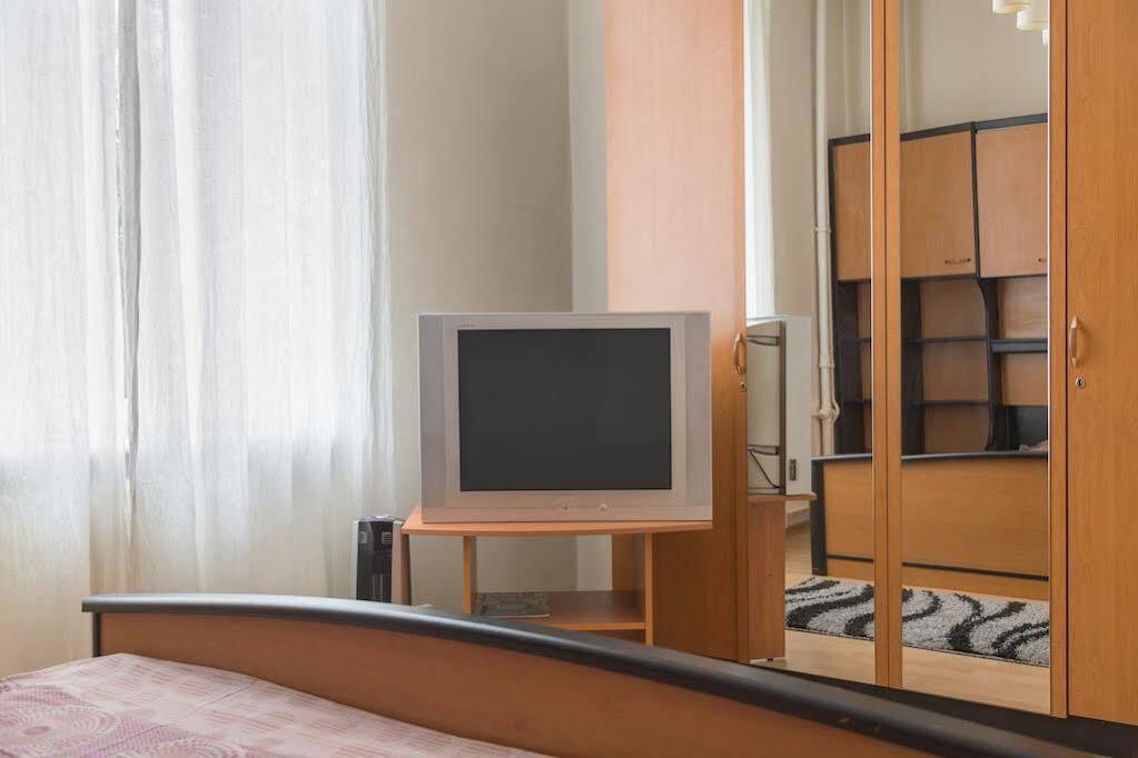 Минск: VIP House Apartments 3 on Lenina Street