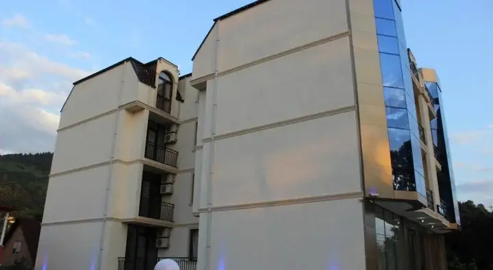 Батуми: Hotel Velux