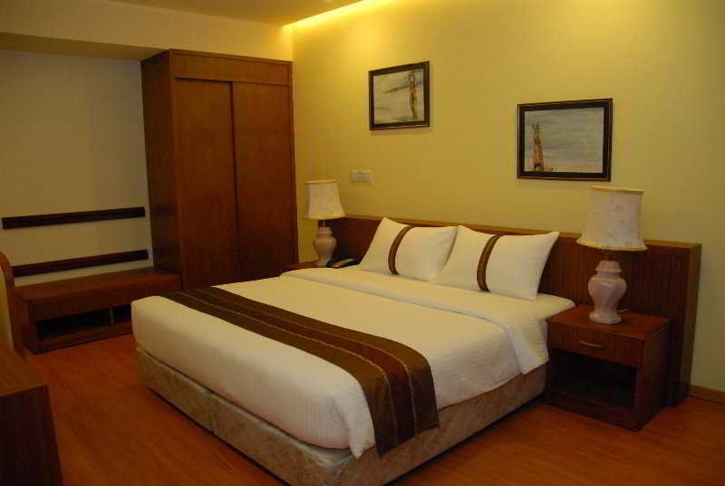 Северный атолл Мале: Nasandhura Palace Hotel