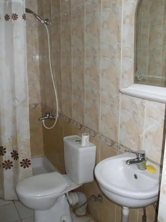 Каир: One Season Hostel