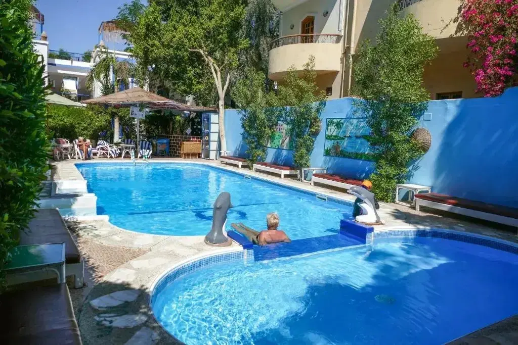 Луксор: El Gezira Garden Hotel Luxor
