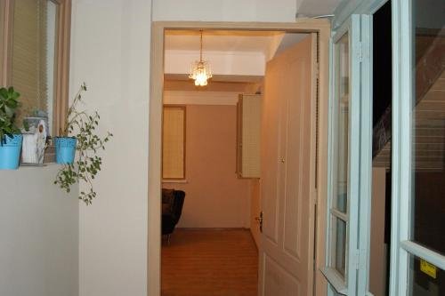 Тбилиси: Home in the centre of old Tbilisi