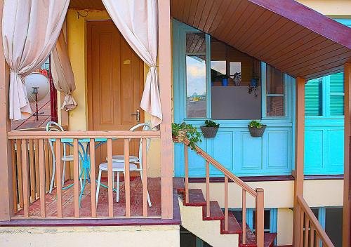 Тбилиси: Home in the centre of old Tbilisi