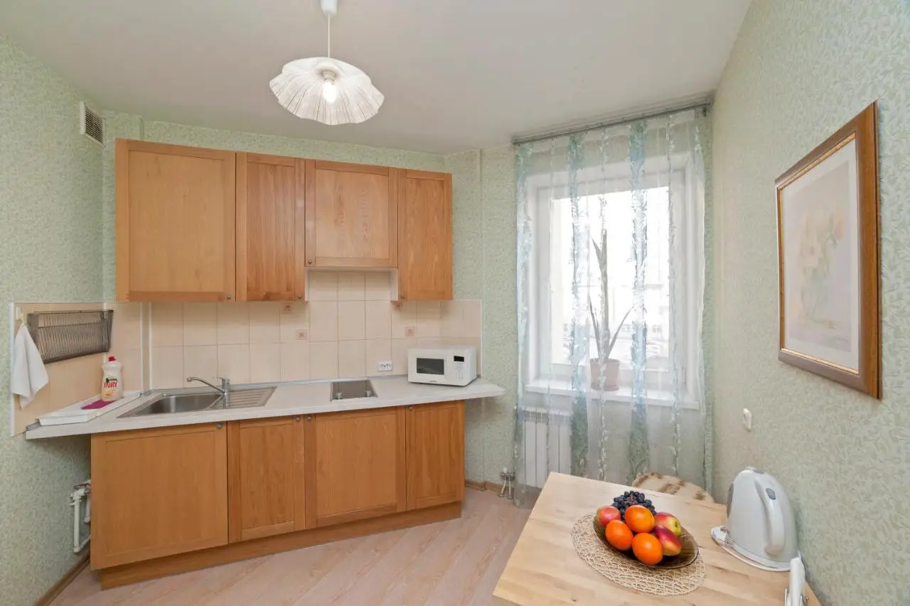 Екатеринбург: Apartments on Kuznechnaya 79