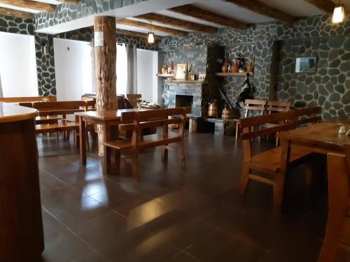 Омало: Guesthouse Lasharai