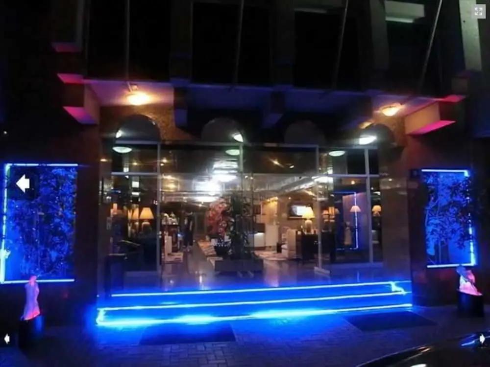 Дубай: Al Muraqabat Plaza Hotel Apartments