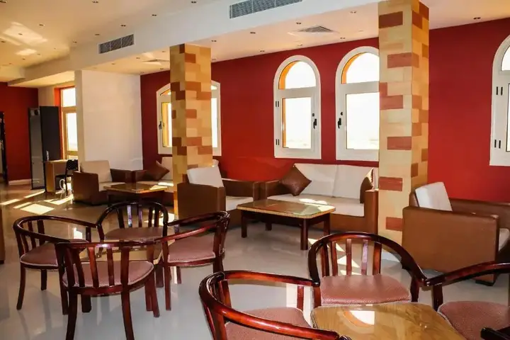 Атаках: La Sirena Hotel Beach Resort