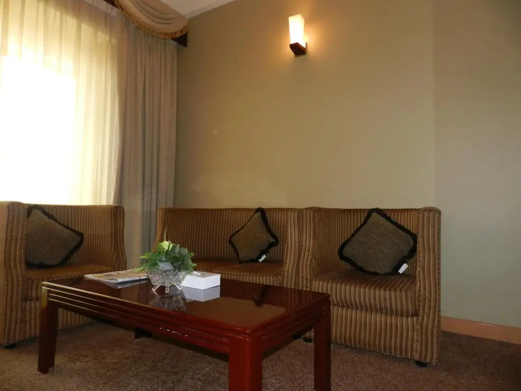 Дубай: Sun & Sands Seaview Hotel