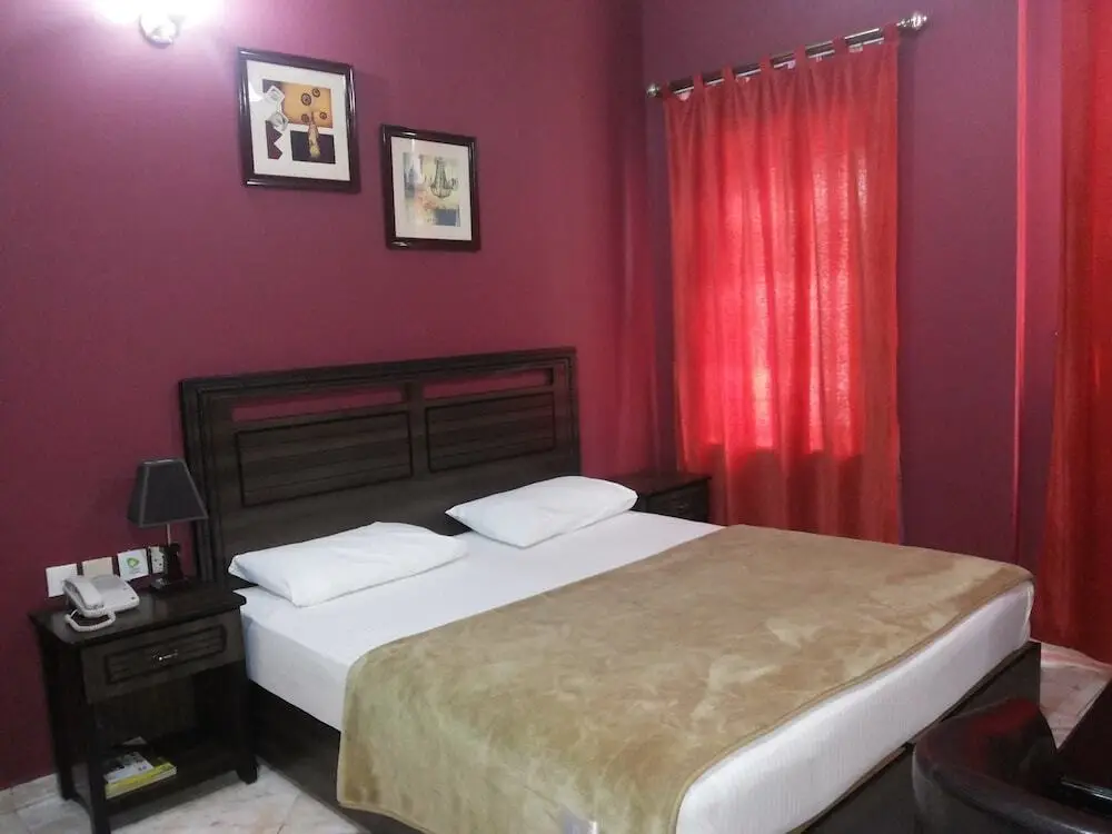 Шарджа: Al Amwaj Hotel