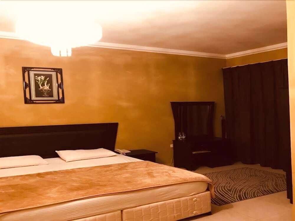 Шарджа: Al Amwaj Hotel
