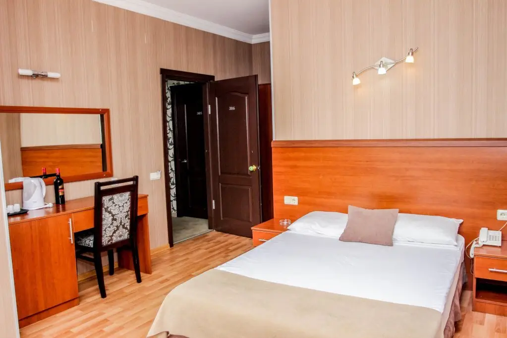 Батуми: Istanbul Hotel