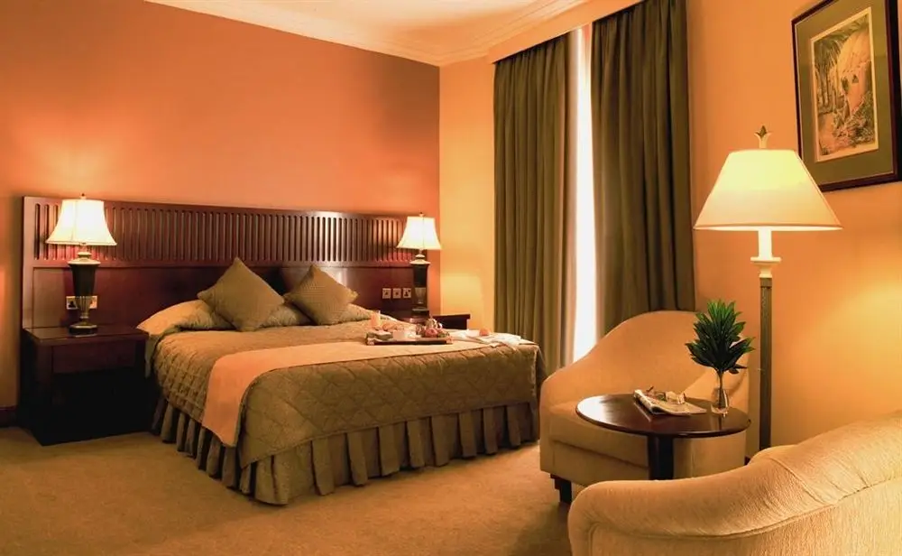 Рас-эль-Хайма: Golden Tulip Khatt Springs Resort & Spa