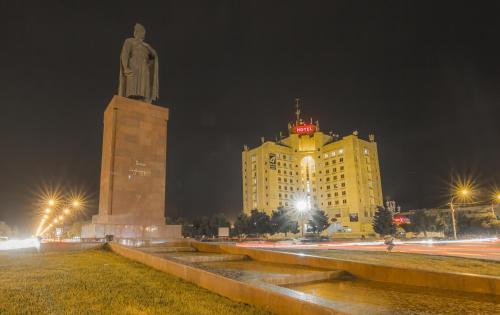 Тбилиси: Rustavi
