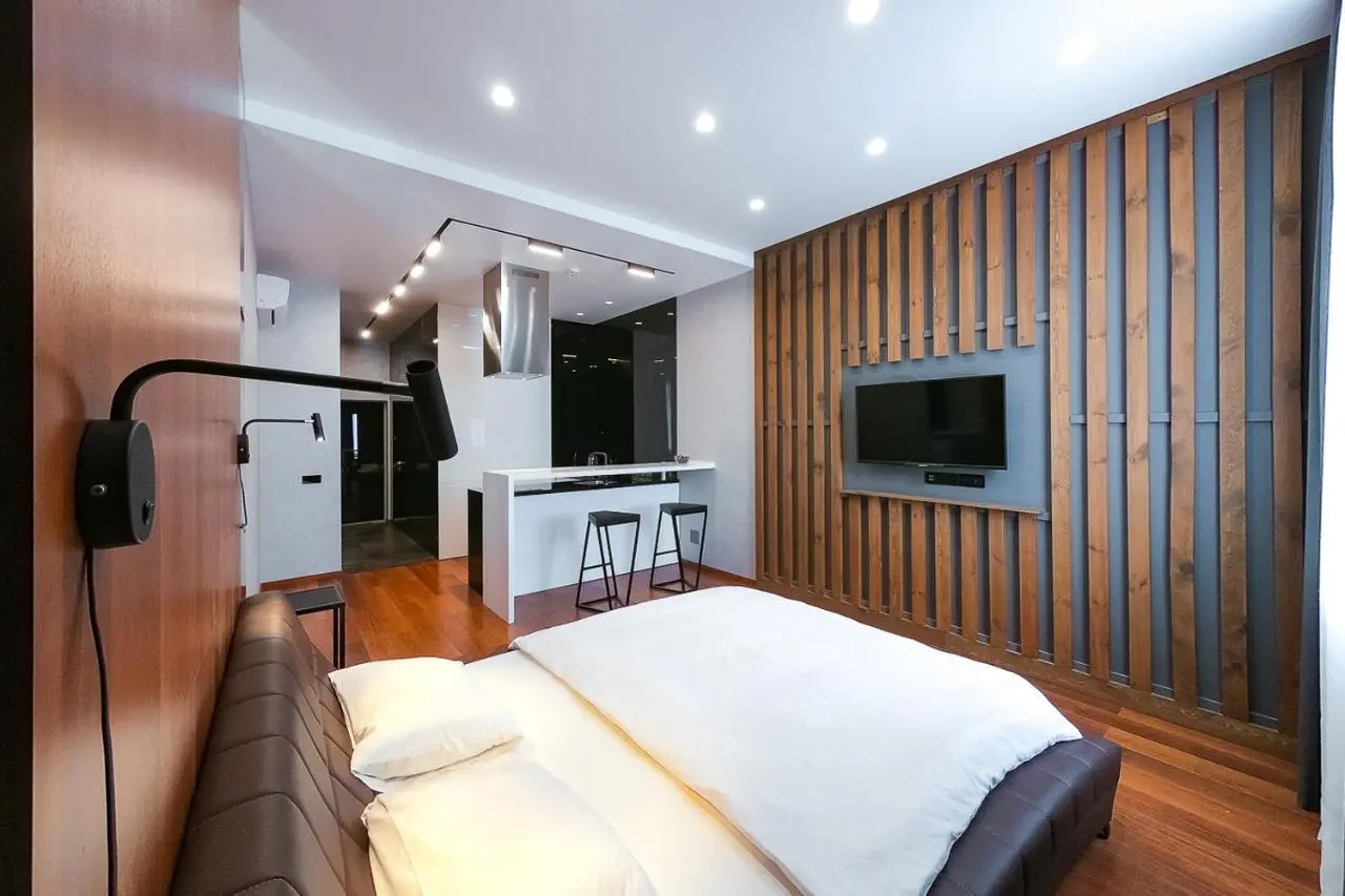 Екатеринбург: ARTEK Luxe Apart