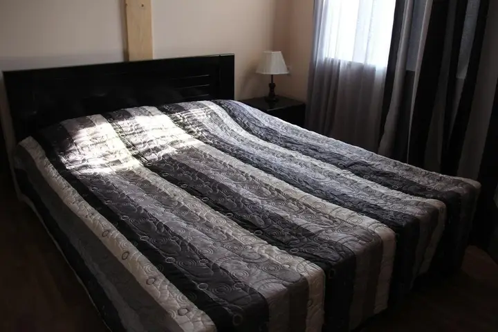 Местиа: Lomari's Guest House