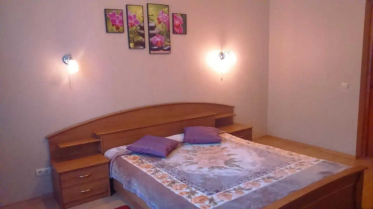 Екатеринбург: Apartment Hokhryakova 21 City Center