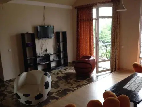 Кобулети: Guest House Smile