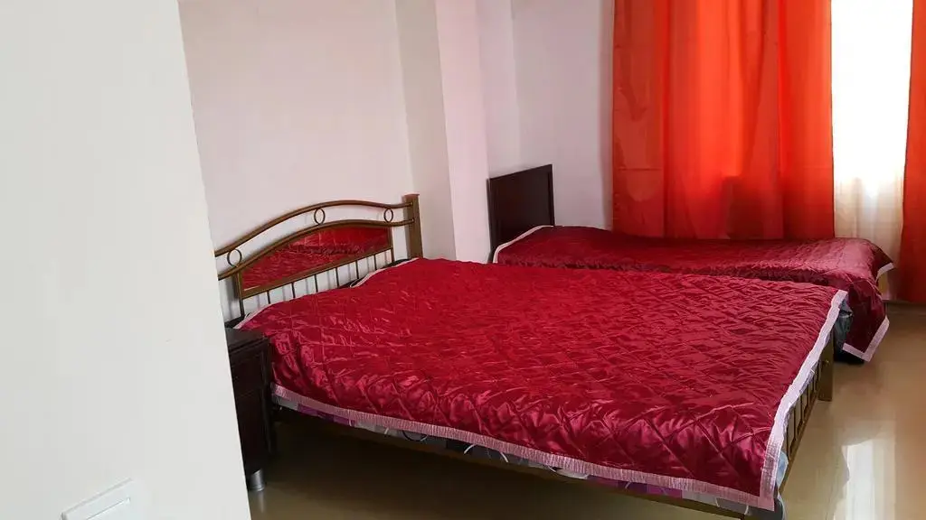 Батуми: Hotel Elene